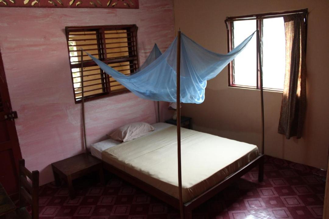 La Guesthouse Etoile 科托努 外观 照片