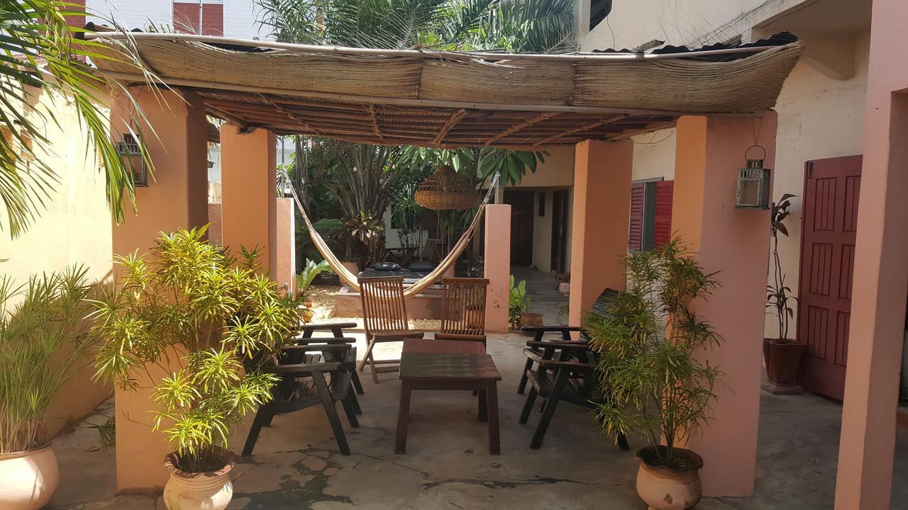 La Guesthouse Etoile 科托努 外观 照片